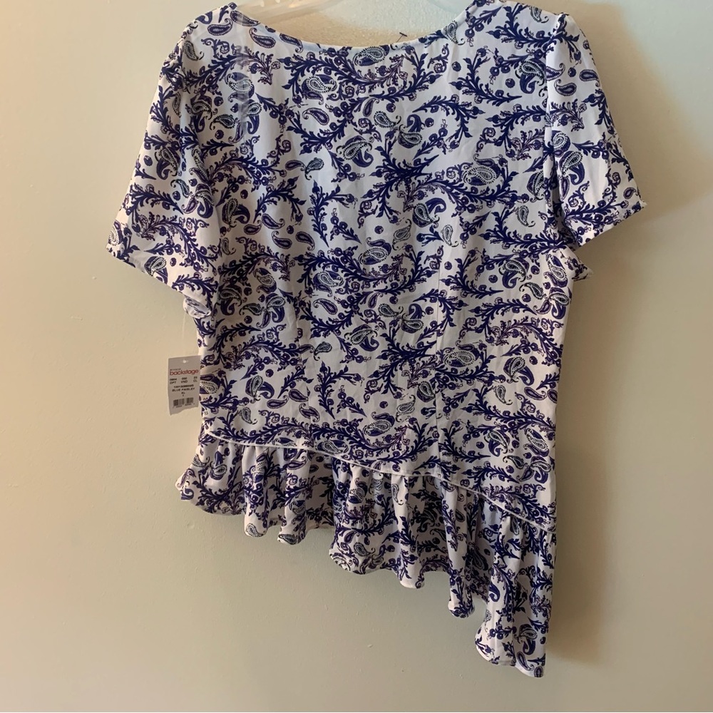Maison Jules Paisley Asymmetric Hem Blouse - Picture 7 of 10